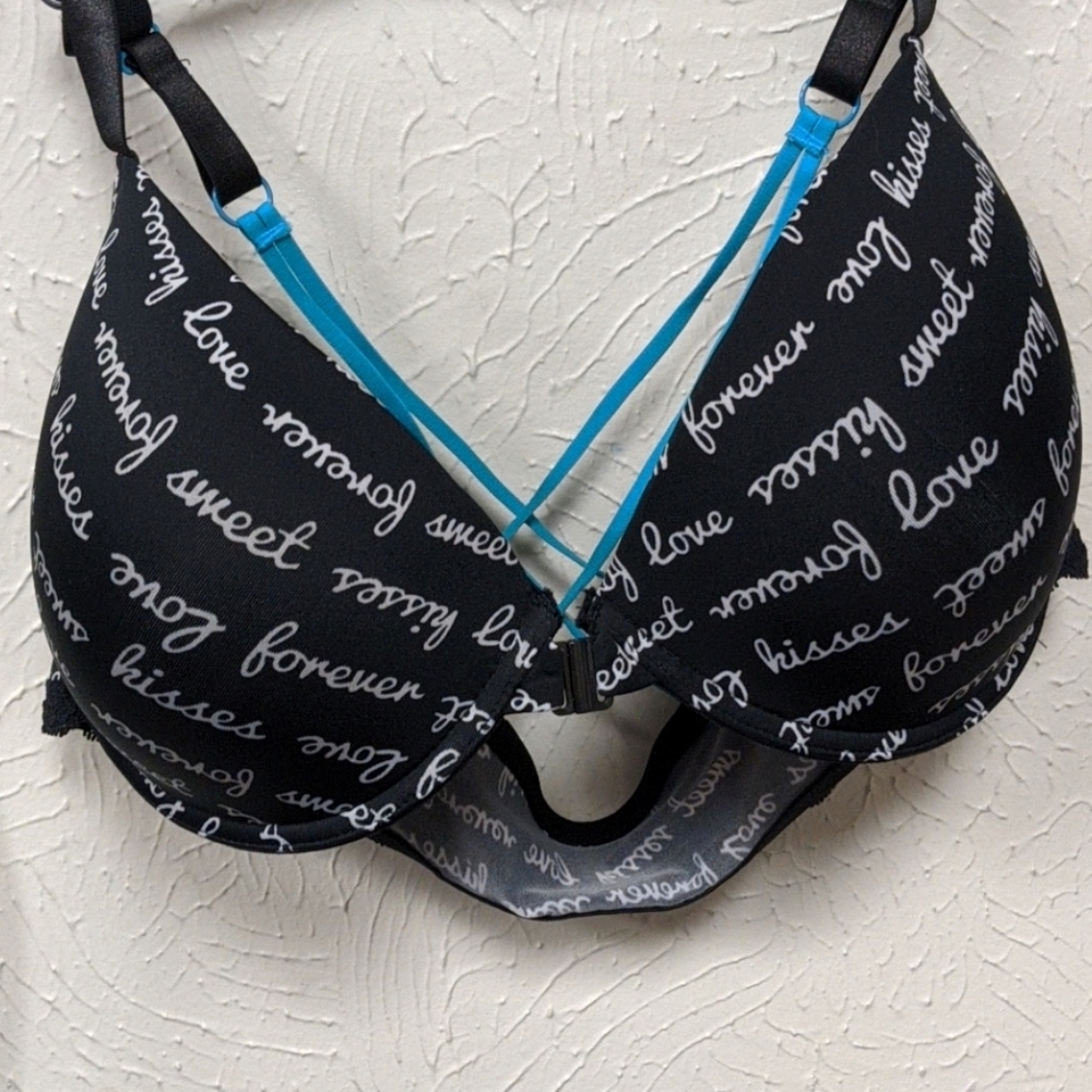 🚨 5/$18 Zulily black and teal racerback bra 40C